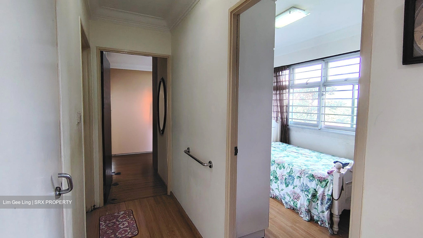 Blk 18B Buona Vista Court (Queenstown), HDB 3 Rooms #521618181